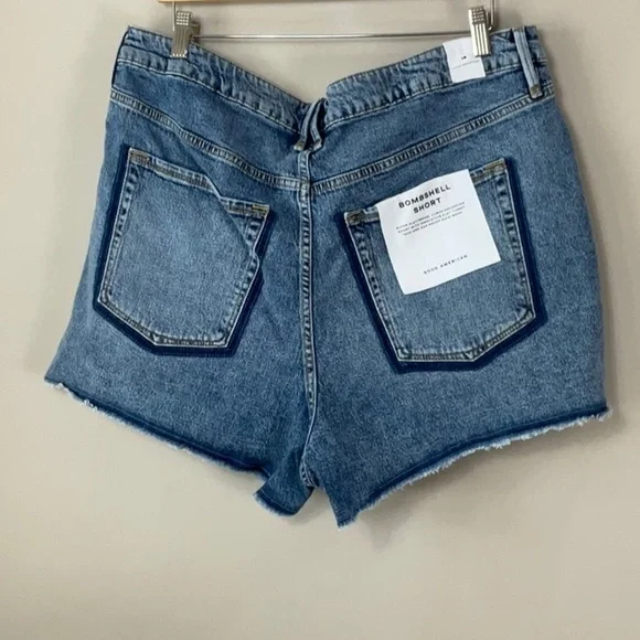 Good American The Bombshell Short indigo